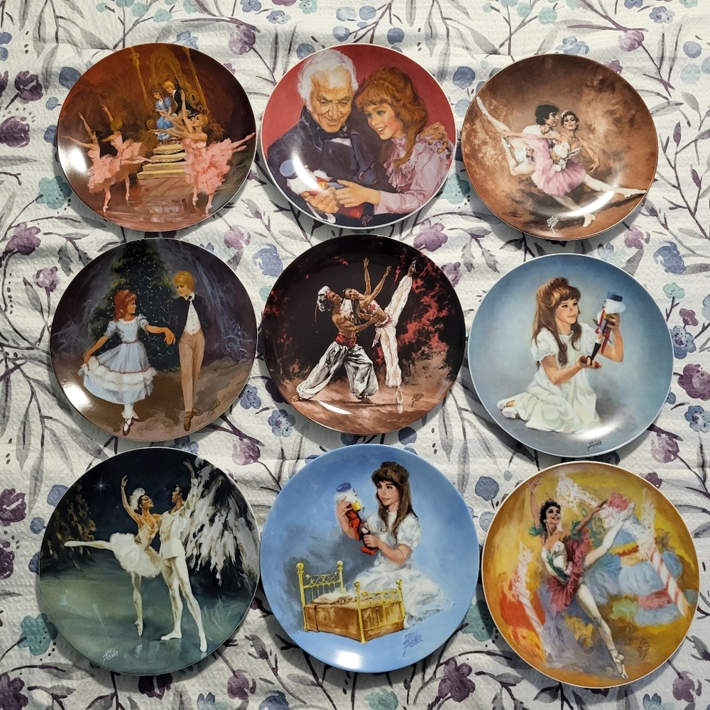 Viletta Nutcracker Ballet-9 Collectible Plates By Shell Fisher, 1979-85, Vintage